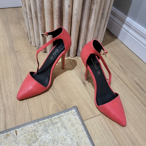 Also real leather high heels - Picture 1 of 1